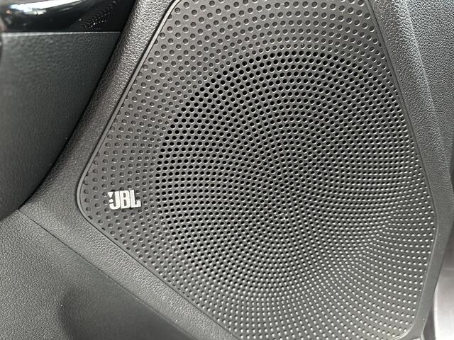 KIA Niro 1.6 GDi Hybrid ExecutiveLine Dealeronderhouden, 1e eigenaar, All Season, afneembare trekhaak!