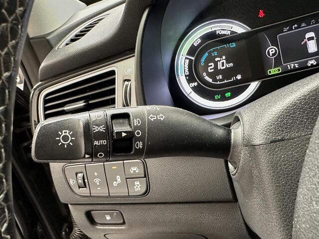 KIA Niro 1.6 GDi Hybrid ExecutiveLine Dealeronderhouden, 1e eigenaar, All Season, afneembare trekhaak!