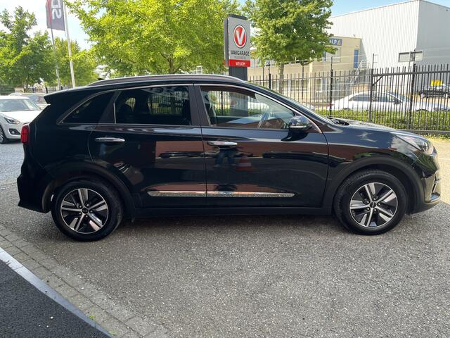 KIA Niro 1.6 GDi PHEV DynamicLine // ADAPT. CRUISE // AFN. TREKHAAK // CAMERA+SENSOREN // HALF LEDER // NAVI+CARPLAY //