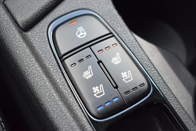 KIA Niro 1.6 GDi Hybrid ExecutiveLine | Kantel- / Schuifdak | Stoelventilatie | Memory | Dodehoekdetectie | Tot 10Jr. Kia-Garantie |