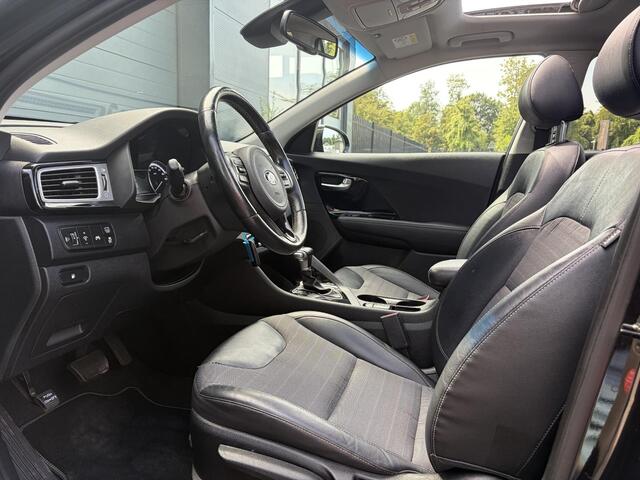 KIA Niro 1.6 GDi Hybrid Design Edition 1e Eigenaar,Trekhaak,Pano,Camera,Carplay,Stoelverw-Stuurverw,Halfleder,Lm velgen,Dealer Onderhouden,Rijstrooksensor,N.A.P,Apk tot 11-2026