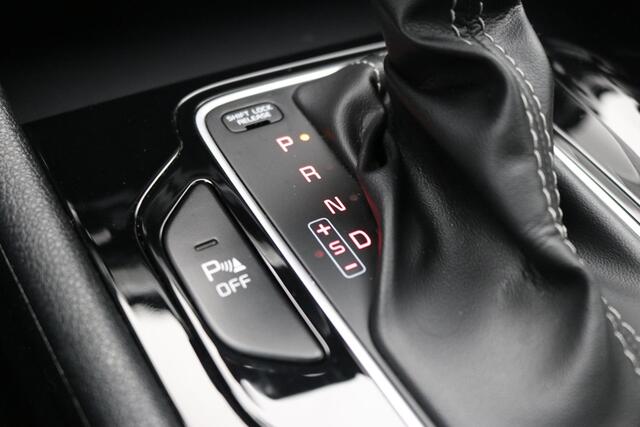 KIA Niro 1.6 GDi Hybrid DynamicLine / Automaat / Navigatie / Achteruitrij Camera / Trekhaak /All Season Banden / 1ste Eigenaar / Dealeronderhouden /
