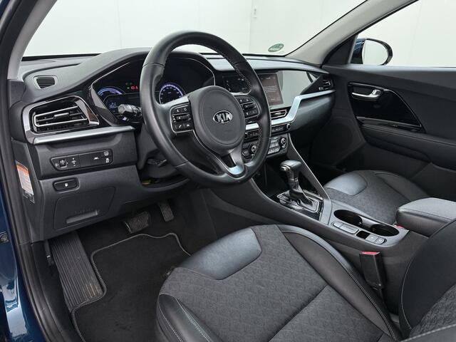 KIA Niro 1.6GDi Hybrid Automaat Trekhaak Adap.Cruise Navi Ecc Camera Apple Carplay Android Auto Pdc DynamicLine Regen-Lichtsensor Led Lmv Isofix DAB Lane Assist ESP 1.300KG Trekgewicht 1e Eigenaar Origineel Nederlandse Auto