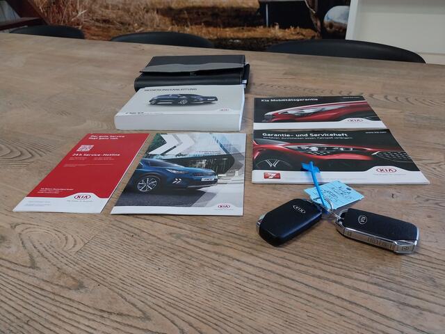 KIA Niro 1.6 GDi PHEV Hybrid ComfortLine 1e EIGENAAR NAVI ADAP CRUISE ECC LMV