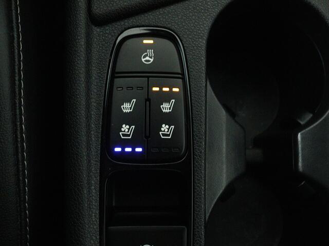 KIA Niro 1.6 GDi Hybrid ExecutiveLine | JBL | Schuif/kanteldak | Lederen bekleding | 1e Eigenaar | Nederlandse Auto |