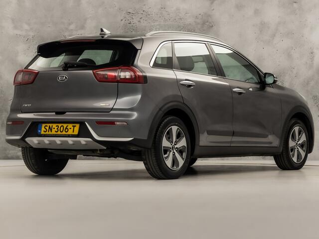 KIA Niro 1.6 GDi Hybrid DynamicLine Automaat (APPLE CARPLAY, NAVIGATIE, CAMERA, LEDER, SPORTSTOELEN, CRUISE, LANE ASSIST, NIEUWSTAAT)