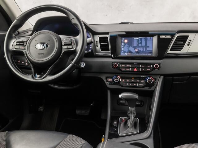 KIA Niro 1.6 GDi Hybrid DynamicLine Automaat (APPLE CARPLAY, NAVIGATIE, CAMERA, LEDER, SPORTSTOELEN, CRUISE, LANE ASSIST, NIEUWSTAAT)