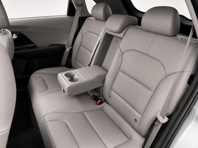 KIA Niro 1.6 GDi Hybrid executive| Carplay|ACC|Stoelventilatie|Camera|Stoelverwarming