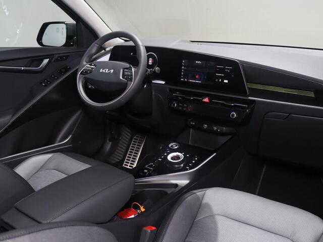KIA Niro 1.6 GDi Hybrid ExecutiveLine | Schuif/kanteldak | Stoelverwarming | Elektrische achterklep | Harman Kardon Audio |