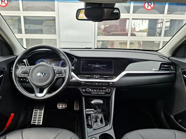 KIA Niro 1.6 GDi Hybrid DynamicPlusLine | Navigatie/Android/Apple Carplay | LM Velgen 18" | Voorstoelen + Stuur Verwarmd | Cruise Control Adaptief | Dodehoekdetectie | Airco |