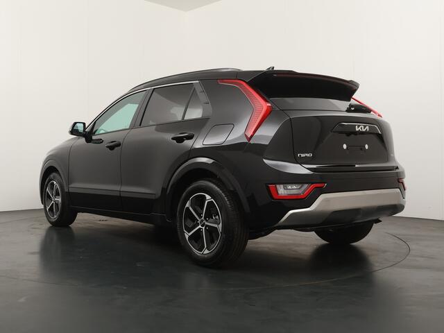 KIA Niro 1.6 GDi Hybrid DynamicPlusLine- ¤5.000, voordeel Direct leverbaar - Navigatie - Schuif-/kanteldak - Stoel -/ stuurverwarming - Fabrieksgarantie tot 2032