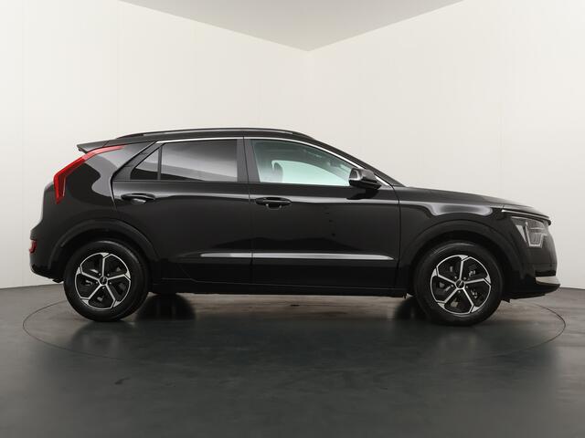 KIA Niro 1.6 GDi Hybrid DynamicPlusLine- ¤5.000, voordeel Direct leverbaar - Navigatie - Schuif-/kanteldak - Stoel -/ stuurverwarming - Fabrieksgarantie tot 2032