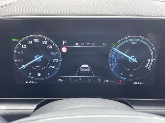 KIA Niro 1.6 GDi Hybrid DynamicLine Navigatie, Climate Control, Adaptive Cruise Control, Trekhaak, Stoel/Stuurverwarming,16"Lm,