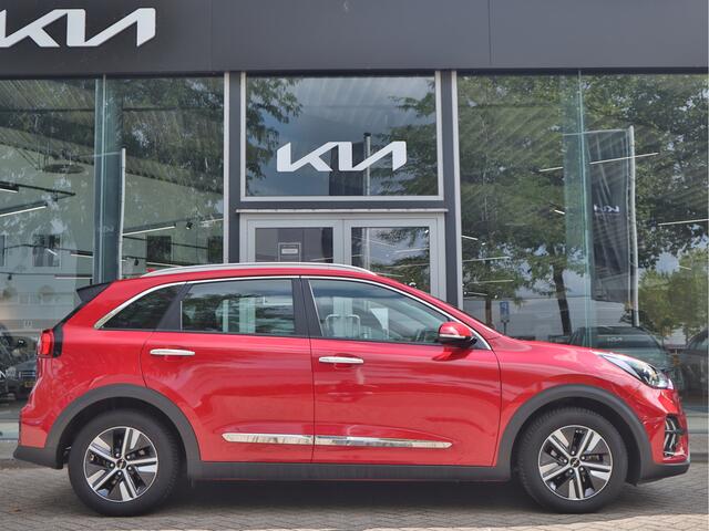 KIA Niro 1.6 GDi PHEV Plug-In-Hybrid DynamicLine Navigatie | Camera | Stoelverwarming | All-Seasons | tot 10 Jaar Garantie