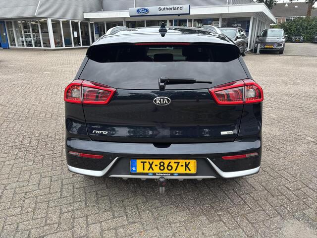 KIA Niro 1.6 GDi Hybrid BusinessLine 141pk Trekhaak | Lederen Bekleding | Navigatie | Achteruitrijcamera | Adaptieve Cruise control