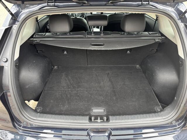 KIA Niro 1.6 GDi Hybrid BusinessLine 141pk Trekhaak | Lederen Bekleding | Navigatie | Achteruitrijcamera | Adaptieve Cruise control