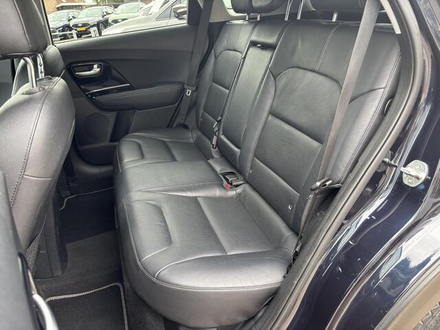 KIA Niro 1.6 GDi Hybrid BusinessLine 141pk Trekhaak | Lederen Bekleding | Navigatie | Achteruitrijcamera | Adaptieve Cruise control
