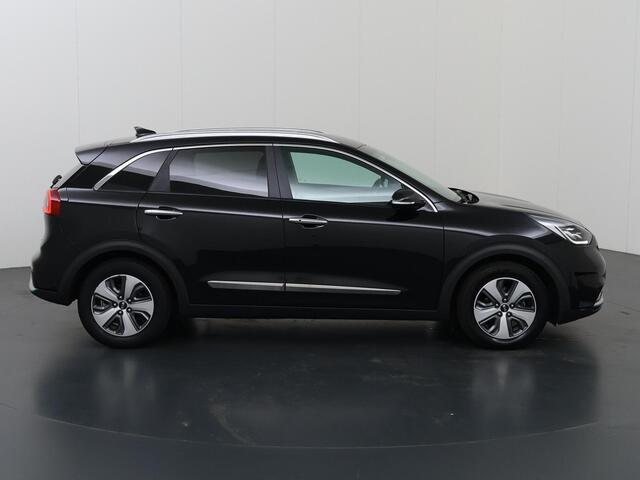 KIA Niro 1.6 GDi PHEV ExecutiveLine Edition | Lederen Bekleding | JBL Audio | Dodehoekdetectie | Stoel/Stuurwielverwarming | Stoelventilatie | Navigatie | Cruise Contropl Adaptief |