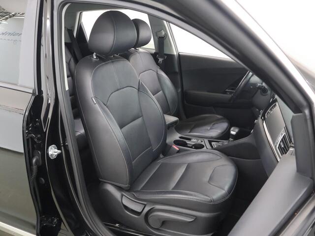 KIA Niro 1.6 GDi PHEV ExecutiveLine Edition | Lederen Bekleding | JBL Audio | Dodehoekdetectie | Stoel/Stuurwielverwarming | Stoelventilatie | Navigatie | Cruise Contropl Adaptief |