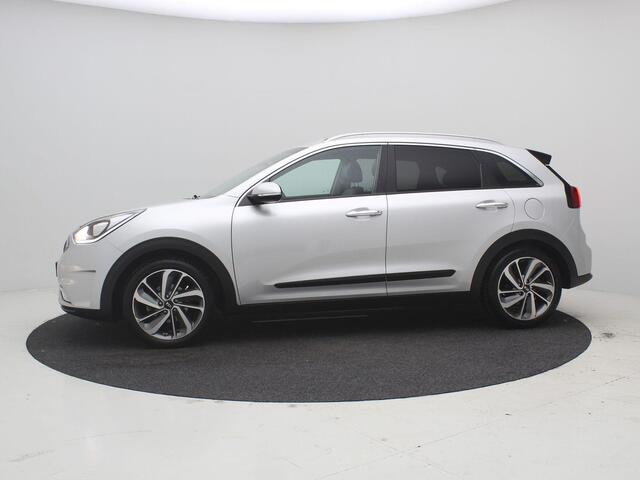 KIA Niro 1.6 GDi Hybrid Design Edition / Trekhaak / 1300kg Trekgewicht / Stoel en Stuurverwarming / Glazen Schuif-kanteldak / Achteruit Rij Camera / CC / Historie Bekend /