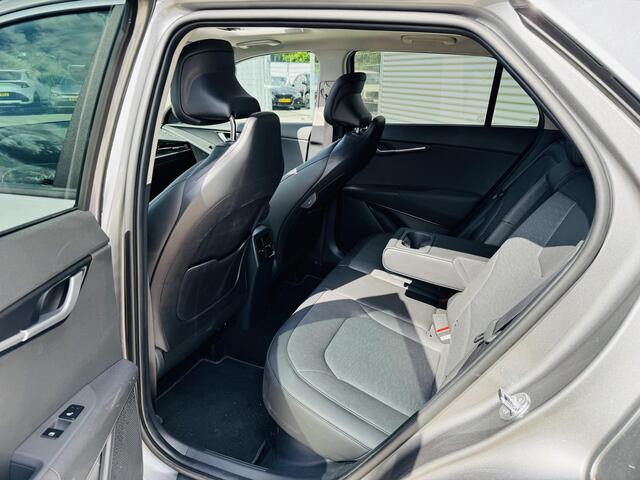 KIA Niro 1.6 GDi Hybrid ExecutiveLine NL-dealerauto | Trekhaak | Full options | 08-2024!