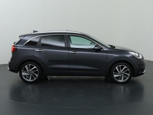 KIA Niro 1.6 GDi Hybrid Edition | Trekhaak | Schuif / Kanteldak | Navigatiesysteem | Parkeercamera | Stoelverwarming | Cruise Control | 18"Lichtmetalen Velgen |