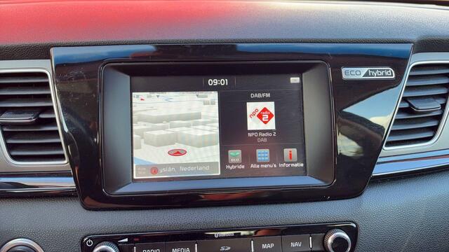 KIA Niro 1.6 GDi Hybrid DynamicPlusLine CAMERA / CARPLAY / LED / STOEL-STUUR VERW / CLIMA