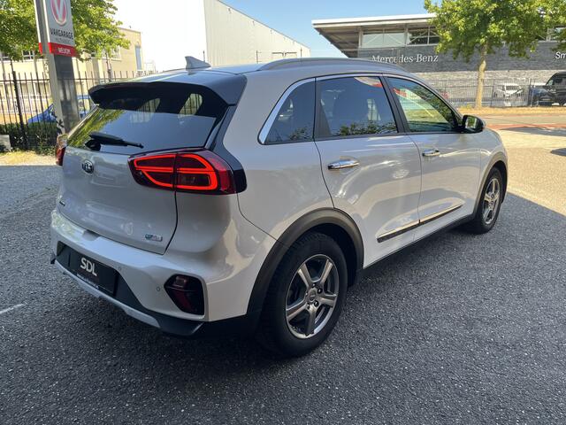 KIA Niro 1.6 GDi Hybrid ExecutiveLine // LEDER // ELEK.STOEL+GEHEUGEN // DODEHOEK // JBL // KEYLESS // STOELVERKOELING-VERWARMING //
