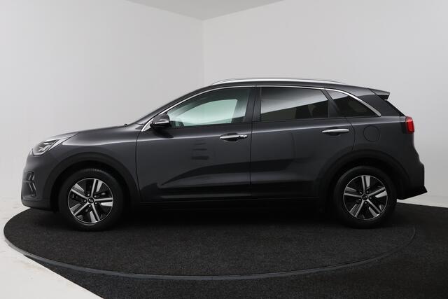 KIA Niro 1.6 GDi Hybrid ExecutiveLine (STOEL/STUUR VERWARMING, CRUISE ADAPTIEF, CAMERA, NAVIGATIE)