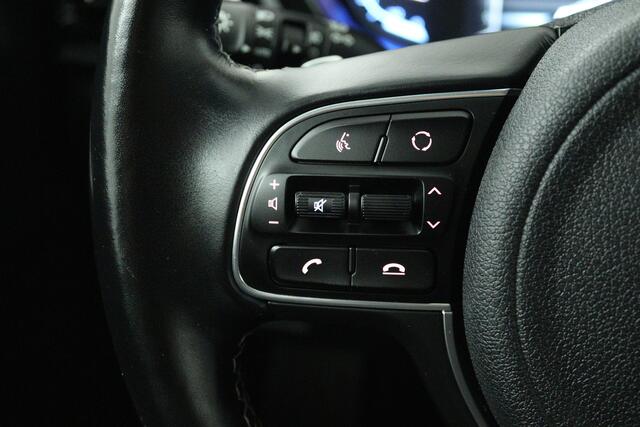 KIA Niro 1.6 GDi Hybrid ExecutiveLine (STOEL/STUUR VERWARMING, CRUISE ADAPTIEF, CAMERA, NAVIGATIE)