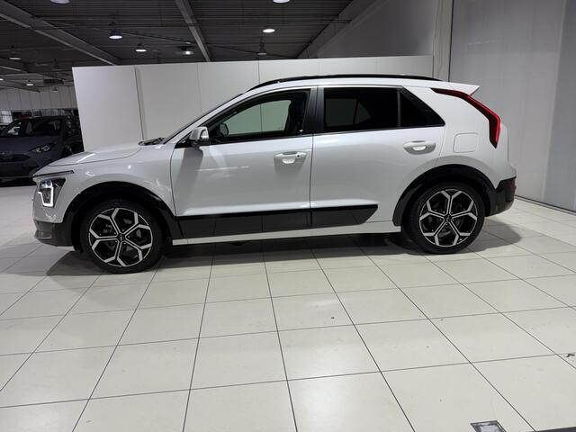KIA Niro 1.6 GDi Hybrid DynamicPlusLine 18 inch, Stoel en Stuur verwarming, Apple Carplay/Android Auto, Navigatie, Camera.