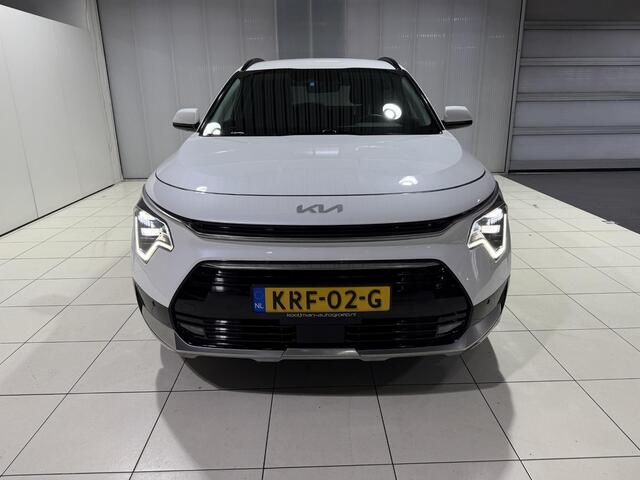 KIA Niro 1.6 GDi Hybrid DynamicPlusLine 18 inch, Stoel en Stuur verwarming, Apple Carplay/Android Auto, Navigatie, Camera.