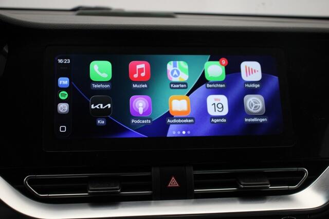 KIA Niro E-Niro DynamicLine 64 kWh - Carplay, Camera, Stoelverw. Trekhaak