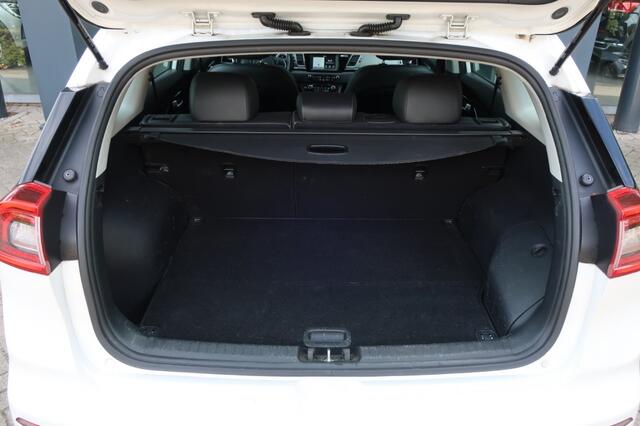 KIA Niro 1.6 GDi, Hybride, All-Season, Trekhaak afneembaar, Carplay/Android, Navi etc.