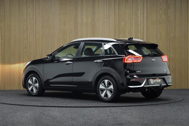 KIA Niro 1.6 GDi Hybrid DynamicLine | Afneembare Trekhaak | Cruise-control | Camera | Clima | Navigatie | Leder | Navigatie | Apple Carplay & Android Auto | All-season Banden
