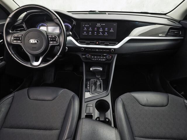KIA Niro 1.6 GDi PHEV DynamicLine 141Pk Automaat (1e EIGENAAR, APPLE CARPLAY, GROOT NAVI, CAMERA, TREKHAAK, SPORTSTOELEN, ADAPTIVE CRUISE, GETINT GLAS, LEDER, NIEUWSTAAT)