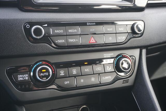 KIA Niro 1.6 GDi Hybrid DynamicLine | TREKHAAK | DEALERONDERHOUDEN | CAMERA |