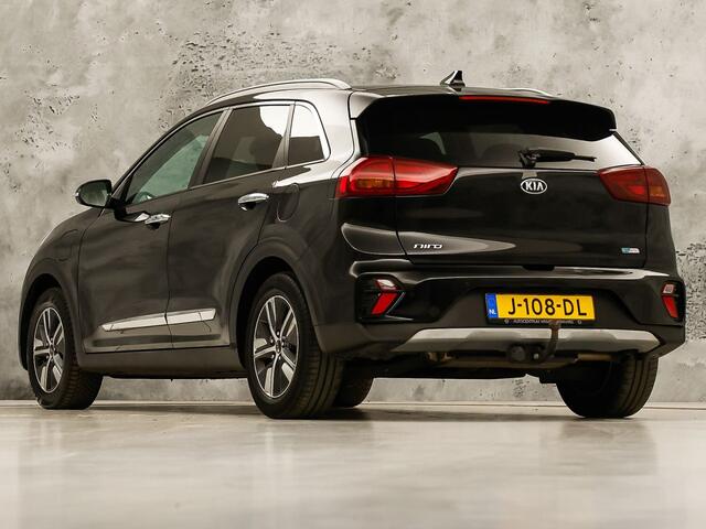 KIA Niro 1.6 GDi PHEV DynamicPlusLine Automaat (APPLE CARPLAY, GROOT NAVI, STUUR/STOELVERWARMING, CAMERA, TREKHAAK, SPORTSTOELEN, GETINT GLAS, ADAPTIVE CRUISE, NIEUWSTAAT)