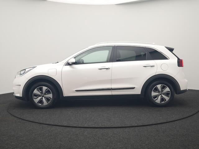 KIA Niro 1.6 GDi DynamicLine PHEV 141pk | Trekhaak | Adaptive Cruise | Achteruitrijcamera | Apple Carplay/Android Auto | Navigatie | 16"L.M | Lane Assist | Plug In Hybrid |