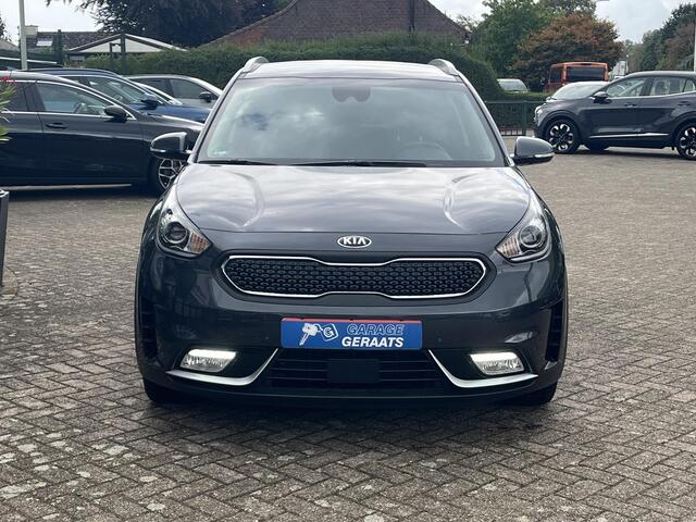 KIA Niro 1.6 GDi Hybrid ExecutiveLine l Elektr. stoel, Leder, Dodehoekherkenning, Adapt. Cruise Control, Camera, Privacy Glass, 18 inch!