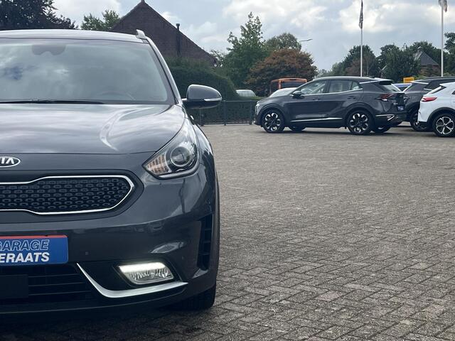 KIA Niro 1.6 GDi Hybrid ExecutiveLine l Elektr. stoel, Leder, Dodehoekherkenning, Adapt. Cruise Control, Camera, Privacy Glass, 18 inch!