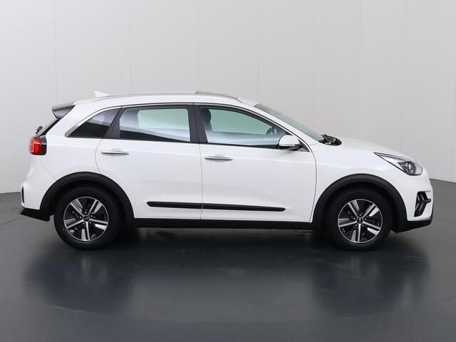 KIA Niro 1.6 GDi Hybrid DynamicLine | Schuif/Kanteldak | Navigatie | Camera | DAB | Apple CarPlay/Android Auto | Adaptieve Cruise Control | Trekhaak |
