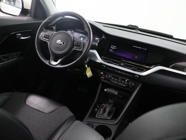 KIA Niro 1.6 GDi Hybrid DynamicLine | Schuif/Kanteldak | Navigatie | Camera | DAB | Apple CarPlay/Android Auto | Adaptieve Cruise Control | Trekhaak |