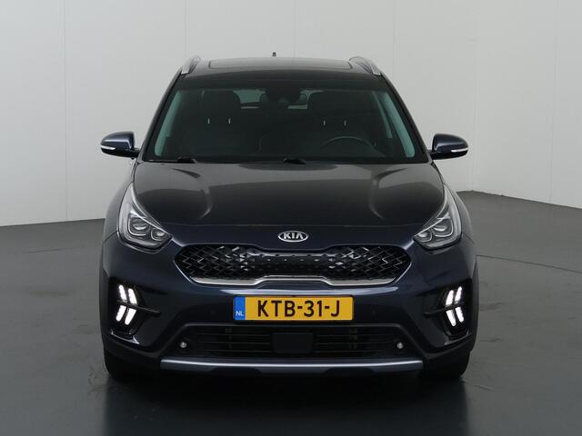 KIA Niro 1.6 GDi PHEV ExecutiveLine | Schuif/Kanteldak | Lederen Interieur | Navigatie | Camera | DAB | Apple CarPlay/Android Auto | Stoel/stuurverwarming | Stoelkoeling | Adaptieve Cruise Control | Ele.verstelbare stoel + geheugen | JBL Audio |