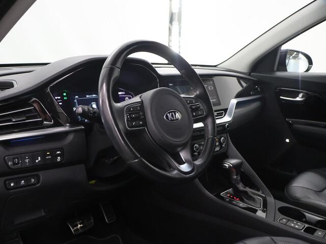 KIA Niro 1.6 GDi PHEV ExecutiveLine | Schuif/Kanteldak | Lederen Interieur | Navigatie | Camera | DAB | Apple CarPlay/Android Auto | Stoel/stuurverwarming | Stoelkoeling | Adaptieve Cruise Control | Ele.verstelbare stoel + geheugen | JBL Audio |