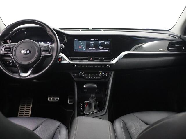 KIA Niro 1.6 GDi PHEV ExecutiveLine | Schuif/Kanteldak | Lederen Interieur | Navigatie | Camera | DAB | Apple CarPlay/Android Auto | Stoel/stuurverwarming | Stoelkoeling | Adaptieve Cruise Control | Ele.verstelbare stoel + geheugen | JBL Audio |