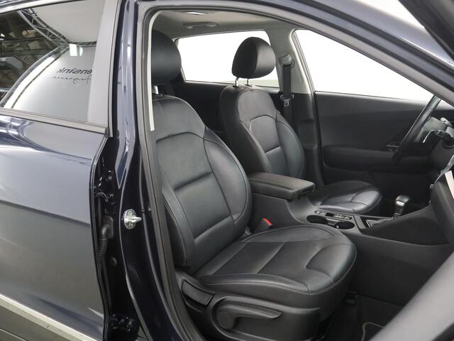 KIA Niro 1.6 GDi PHEV ExecutiveLine | Schuif/Kanteldak | Lederen Interieur | Navigatie | Camera | DAB | Apple CarPlay/Android Auto | Stoel/stuurverwarming | Stoelkoeling | Adaptieve Cruise Control | Ele.verstelbare stoel + geheugen | JBL Audio |