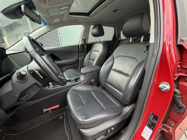 KIA Niro BWJ 2021 | 1.6 142PK Hybrid ExecutiveLine | TREKHAAK | LEER | SCHUIFDAK | STOEL&STUUR VERW | STOEL VENTILATIE | CARPLAY | CAMERA |