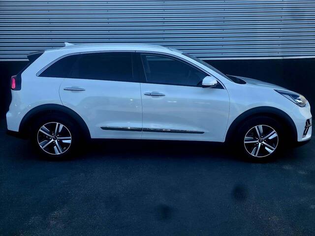KIA Niro 1.6 GDi PHEV ExecutiveLine Nieuw geleverd en dealeronderhouden, 1e eign. Vol luxe! Schuif/kanteldak, Leder, Stoelverwarming/ventilatie