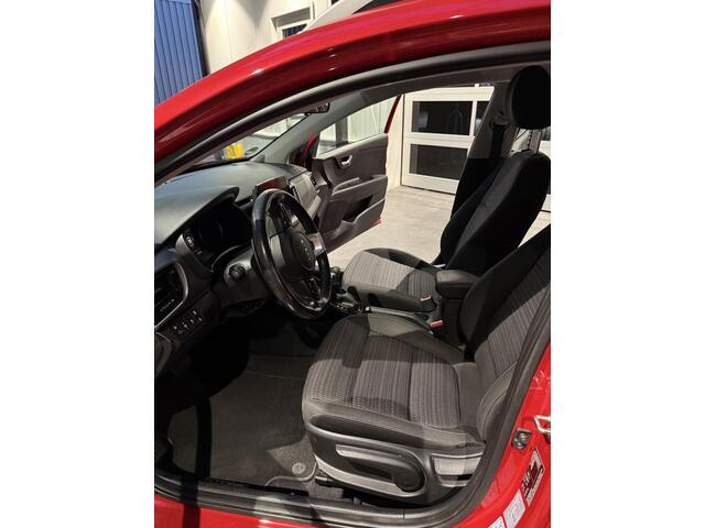 KIA Niro 1.6 GDi Hybrid ComfortLine